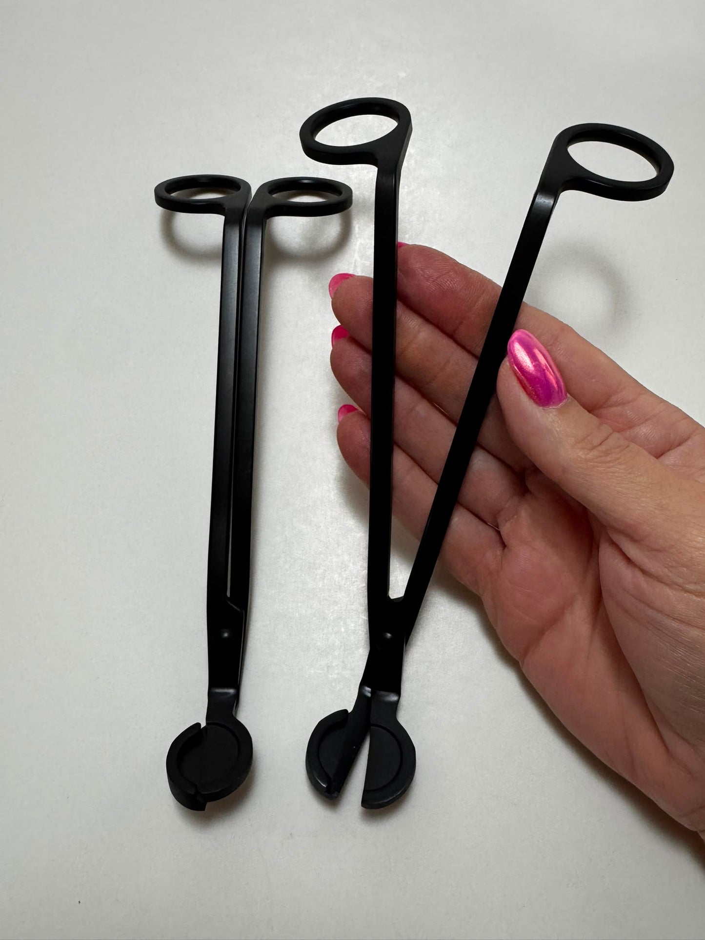 Tijera para cortar pabilo